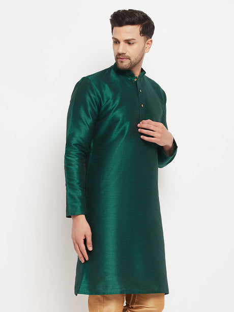 VM BY Ethniqndia Men's Green Cotton Silk Blend Kurta