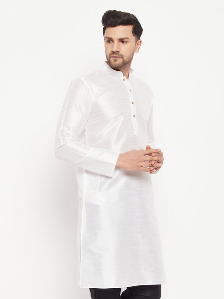 VM BY Ethniqndia Men's White Cotton Silk Blend Kurta